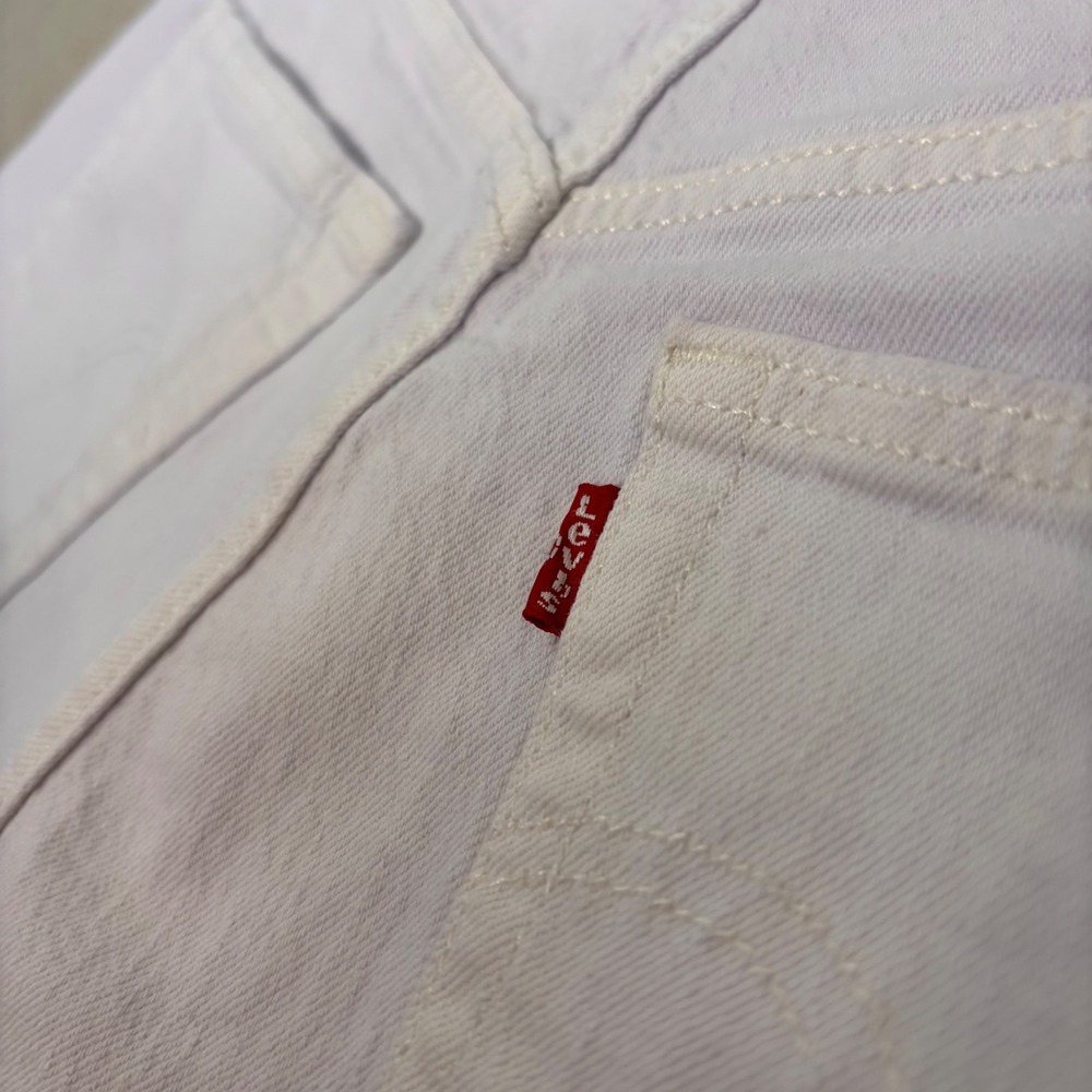 Levis 501 Original High Rise Cut Off Shorts White Purple Tie Dye W34 / Sz 16 - Picture 5 of 16